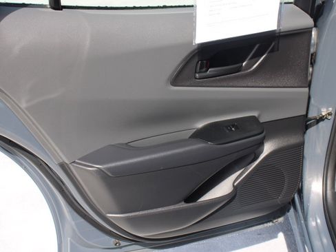 Used 2023 Toyota Prius LE image 12