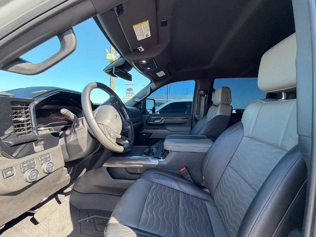 Used 2025 Chevrolet Silverado 2500 ZR2 AWD/4WD image 5