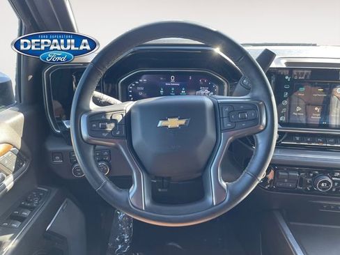 Used 2024 Chevrolet Silverado 3500 High Country w/ High Country Premium Package image 15