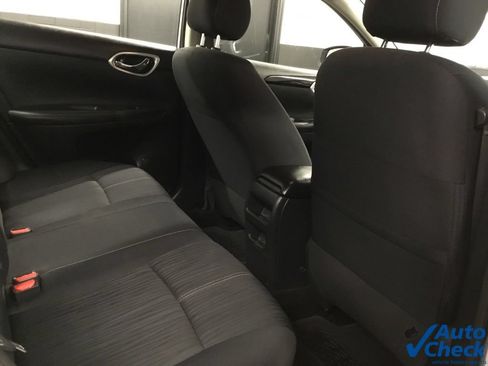 Used 2016 Nissan Sentra SV FWD image 33