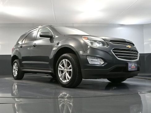 Used 2017 Chevrolet Equinox LT w/ Convenience Package FWD image 46