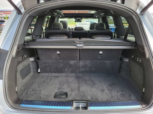 Used 2025 Mercedes-Benz GLS 450 4MATIC image 10
