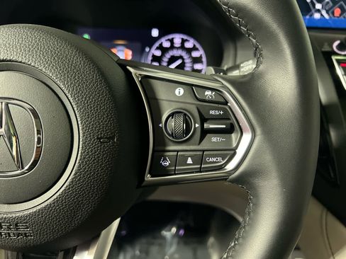 Used 2025 Acura RDX SH-AWD w/ Technology Package image 16