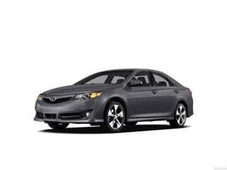 Used 2012 Toyota Camry SE FWD image 1