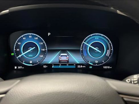 Used 2023 Hyundai Santa Fe Limited w/ Cargo Package image 17