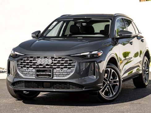 New 2026 Audi Q5 Premium AWD/4WD image 1