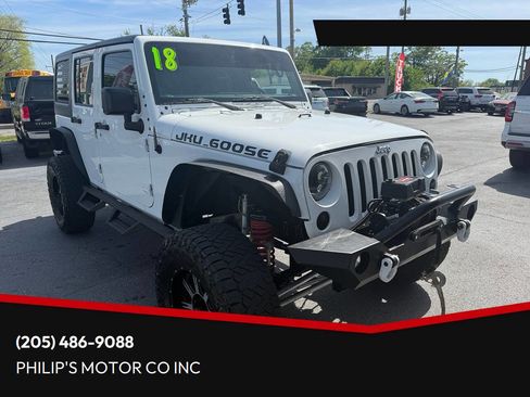 Used 2018 Jeep Wrangler Unlimited Sport w/ Connectivity Group AWD/4WD image 1