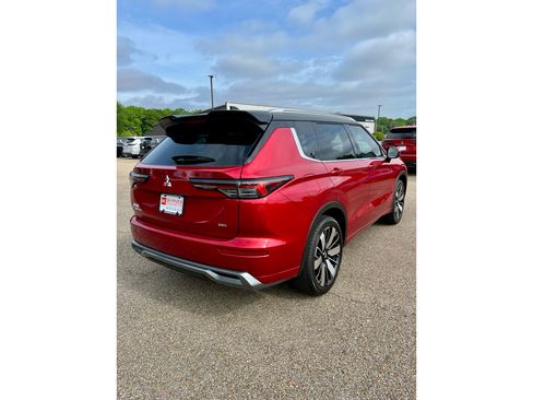 New 2026 Mitsubishi Outlander SEL FWD image 6