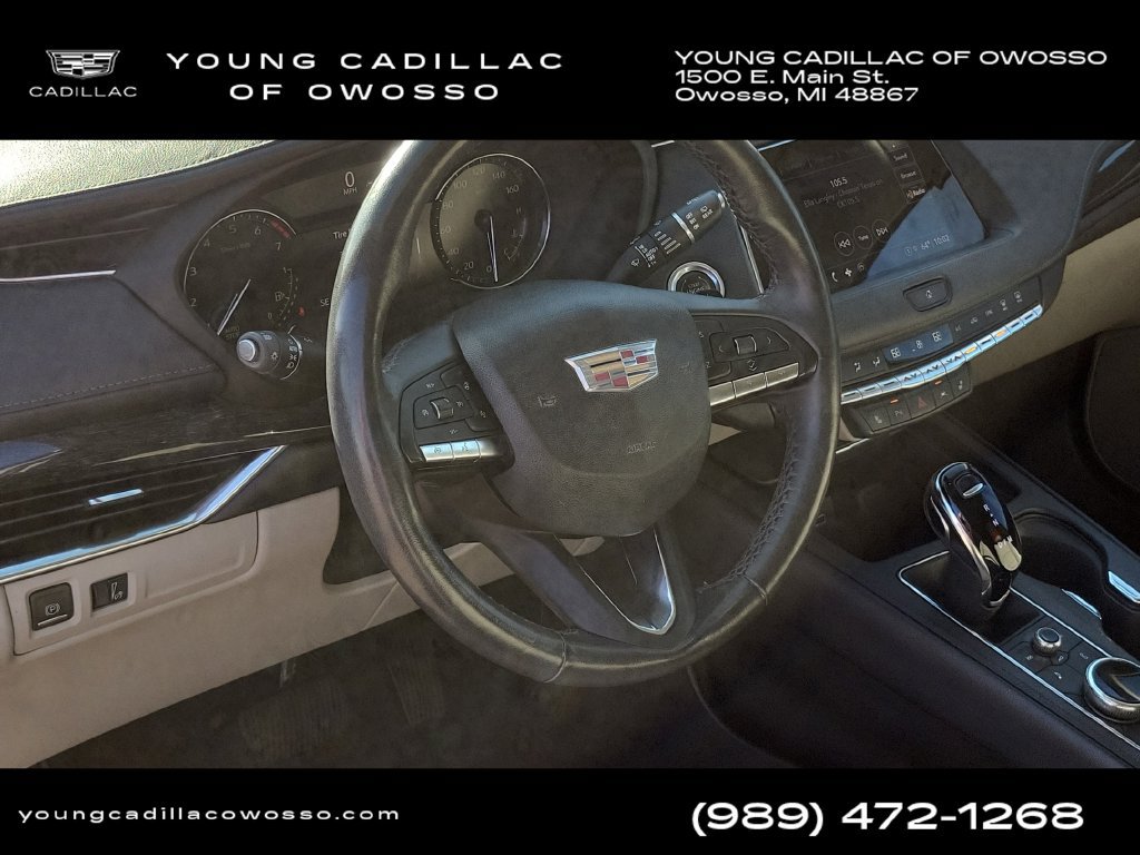 Used 2023 Cadillac XT4 Premium Luxury w/ Cold Weather Package AWD/4WD image 11