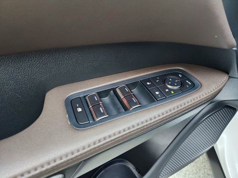 Used 2023 Lexus RX 350 FWD w/ Cold Area Package image 25