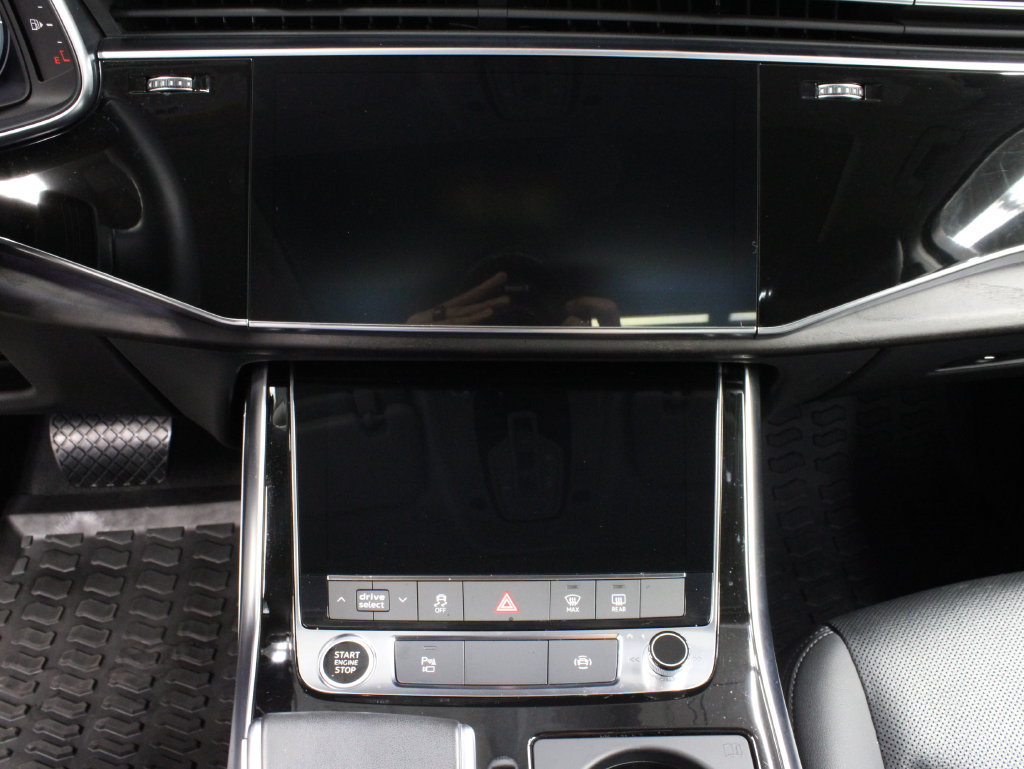 Used 2024 Audi Q7 2.0T Premium Plus AWD/4WD image 21