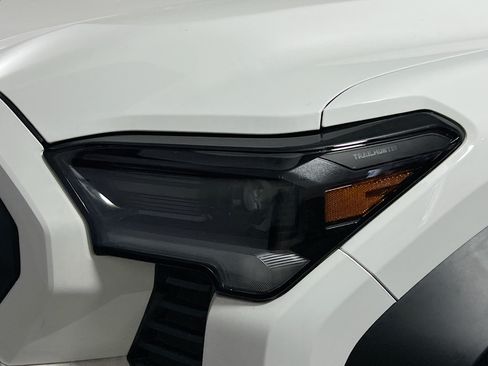 New 2026 Toyota Tacoma 4x4 Double Cab Hybrid image 11