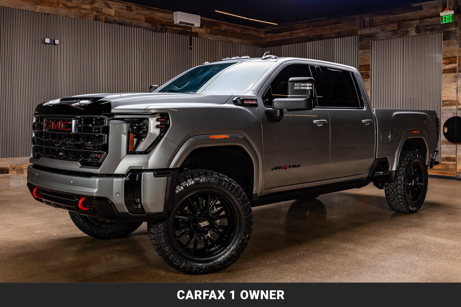 Used 2025 GMC Sierra 3500 AT4 w/ AT4 Premium Plus Package AWD/4WD image 5
