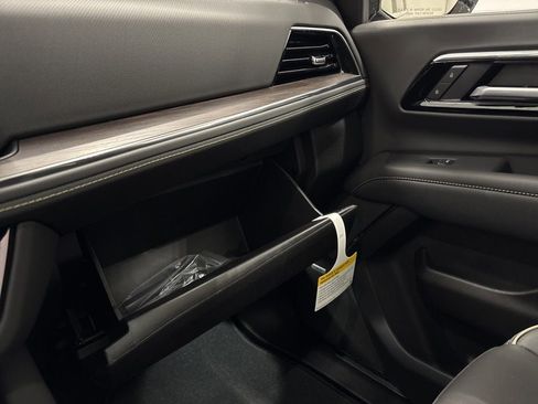 New 2026 Chevrolet Tahoe Premier image 18