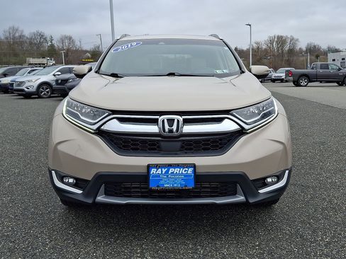 Used 2019 Honda CR-V Touring image 2