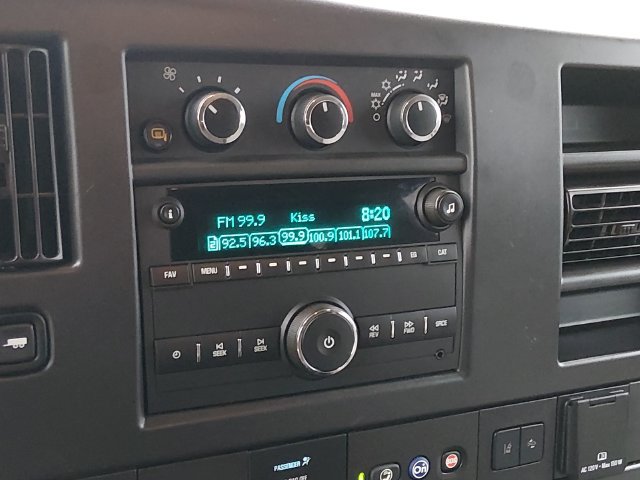 Used 2025 GMC Savana 3500 LT w/ LT Preferred Equipment Group RWD image 18