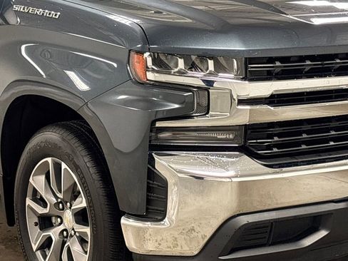 Used 2020 Chevrolet Silverado 1500 LT w/ All-Star Edition image 6
