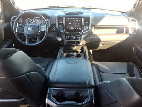 Used 2024 RAM 1500 Laramie image 10