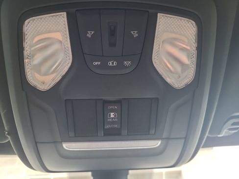 Used 2019 RAM 1500 Big Horn image 23