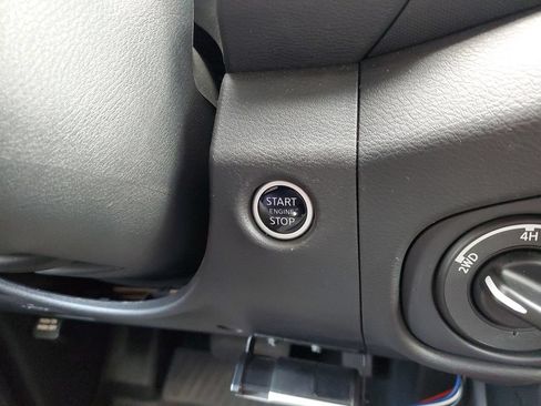Certified 2023 Nissan Frontier PRO-4X w/ Tow Package AWD/4WD image 26