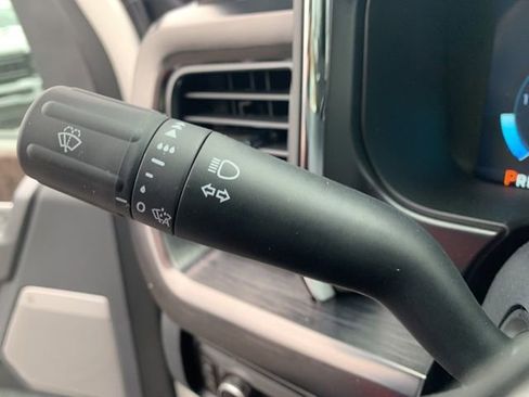 New 2026 Ford F350 Lariat w/ Black Appearance Package image 25