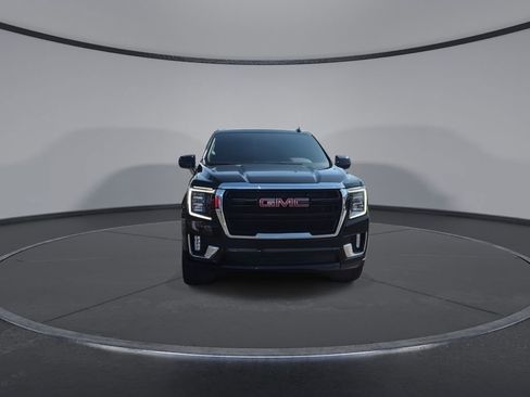 Certified 2023 GMC Yukon XL SLE image 3
