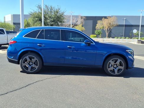Used 2023 Mercedes-Benz GLC 300 image 6