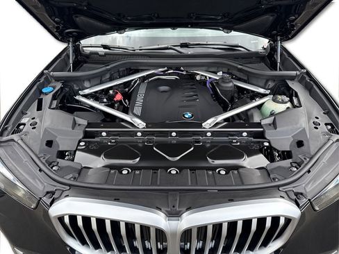 New 2026 BMW X5 sDrive40i image 11
