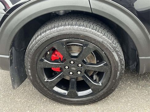 Used 2022 Ford Explorer ST w/ Equipment Group 401A image 8