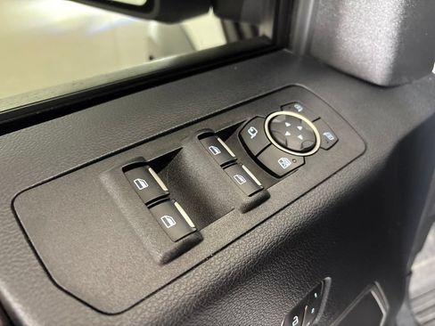 Used 2018 Ford F150 Raptor w/ Equipment Group 802A Luxury AWD/4WD image 23