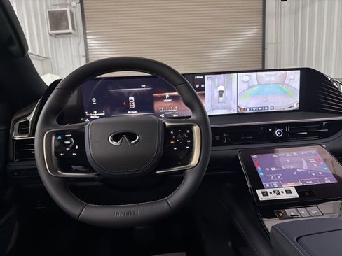 New 2026 INFINITI QX80 4WD image 10