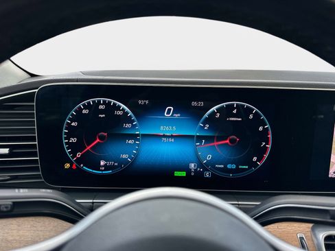 Certified 2020 Mercedes-Benz GLS 450 4MATIC image 33