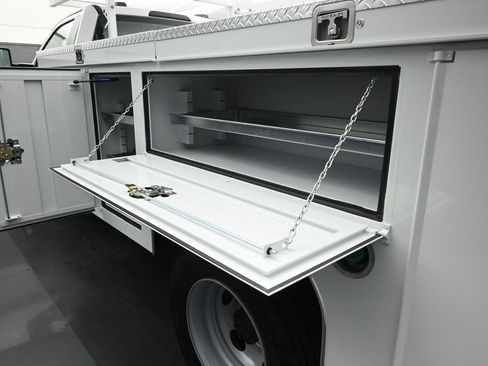 New 2026 Ford F600 4x4 Regular Cab Super Duty w/ XL Chrome Package image 18