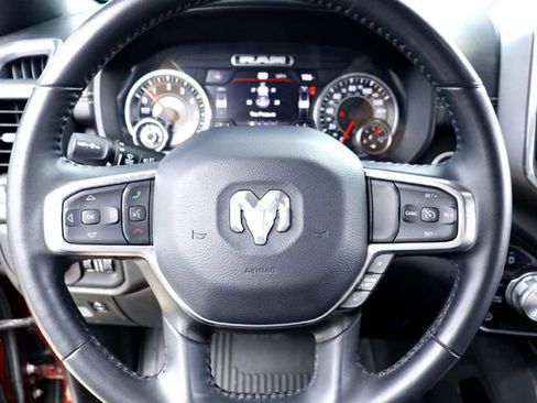 Used 2024 RAM 1500 Laramie AWD/4WD image 11