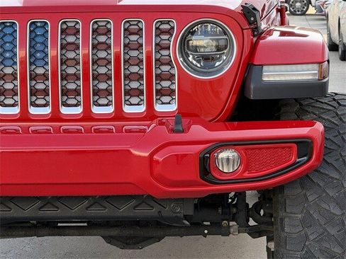 Used 2020 Jeep Gladiator Overland image 8