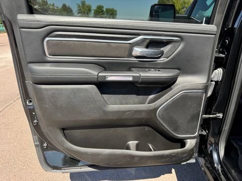 Used 2024 RAM 1500 Laramie AWD/4WD image 13