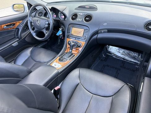 Used 2008 Mercedes-Benz SL 550 image 13