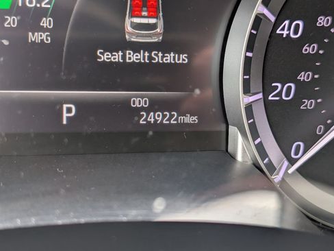 Used 2022 Toyota Highlander XLE FWD image 15