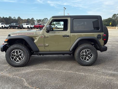 New 2026 Jeep Wrangler Rubicon w/ Technology Group image 5