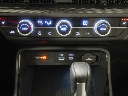 Certified 2025 Honda CR-V EX image 28