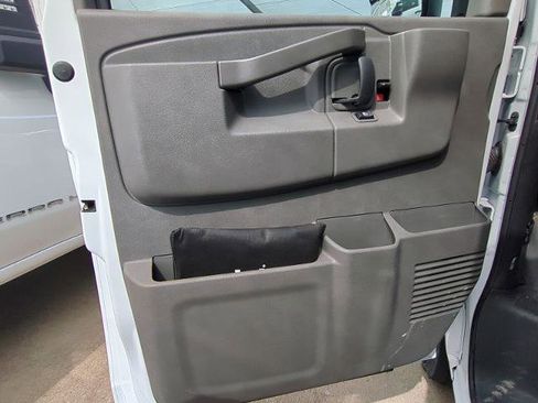 New 2024 GMC Savana 3500 w/ Power Convenience Package image 27