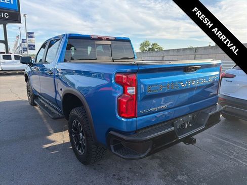 Used 2022 Chevrolet Silverado 1500 ZR2 w/ Technology Package AWD/4WD image 5