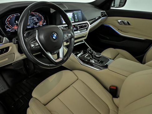 Used 2020 BMW 330i xDrive Sedan w/ Convenience Package AWD/4WD image 15