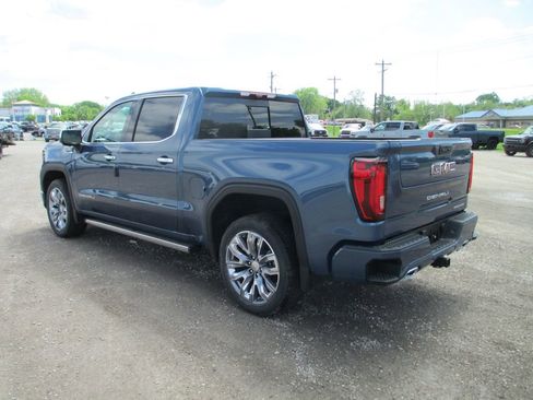 New 2026 GMC Sierra 1500 Denali AWD/4WD image 7