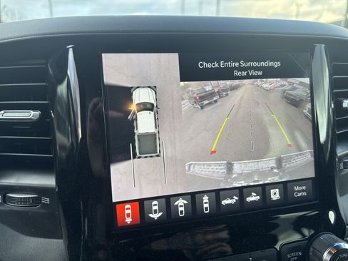 Used 2024 RAM 2500 Tradesman w/ Safety Group image 14