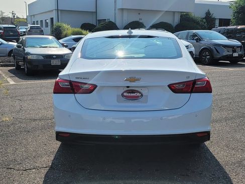 Used 2024 Chevrolet Malibu LT FWD image 7