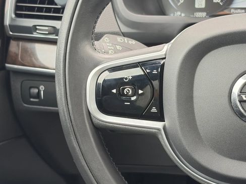 Used 2019 Volvo XC90 T6 Momentum w/ Advanced Package AWD/4WD image 32