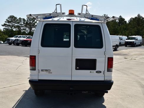 Used 2014 Ford E-150 and Econoline 150 RWD image 6