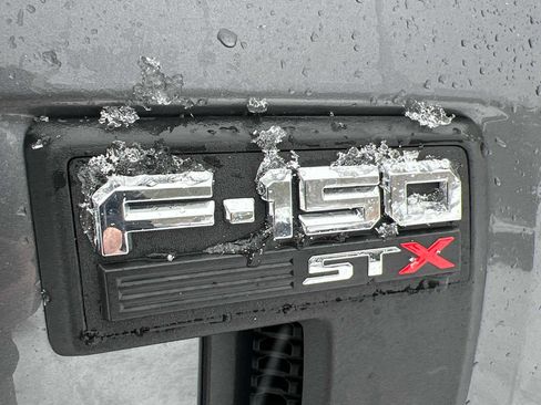 Used 2022 Ford F150 XL w/ STX Appearance Package image 8