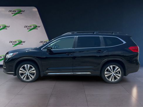 Used 2022 Subaru Ascent Limited w/ Technology Package image 4